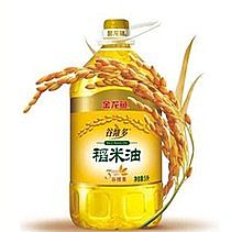 半自動(dòng)油類灌裝機(jī)灌裝案例